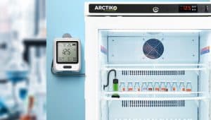Data logger keeps recording even in an power outage